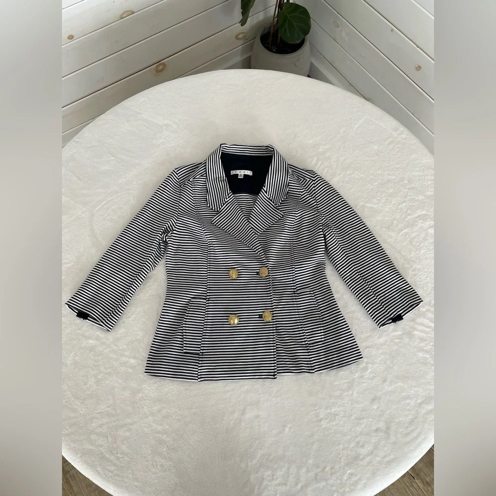 CAbi Sz S Life Jacket Navy Nautical Stripe Stretch Ponte Spring Cruise Vacation - Picture 4 of 17